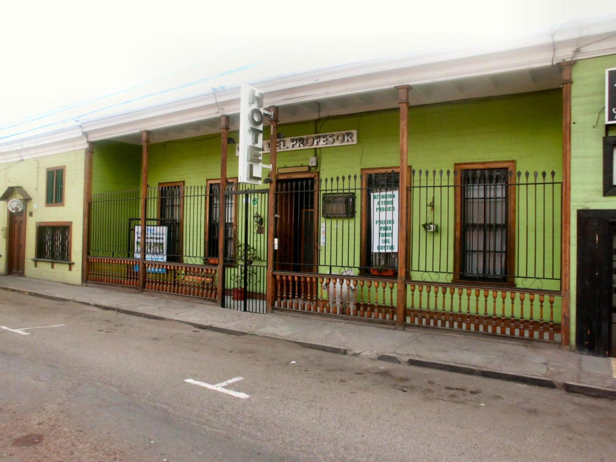 Hotel Casa Del Profesor *